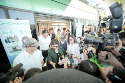 _輕軌C1-C8 通車記者會-openwave2016072704493651beaf.jpg